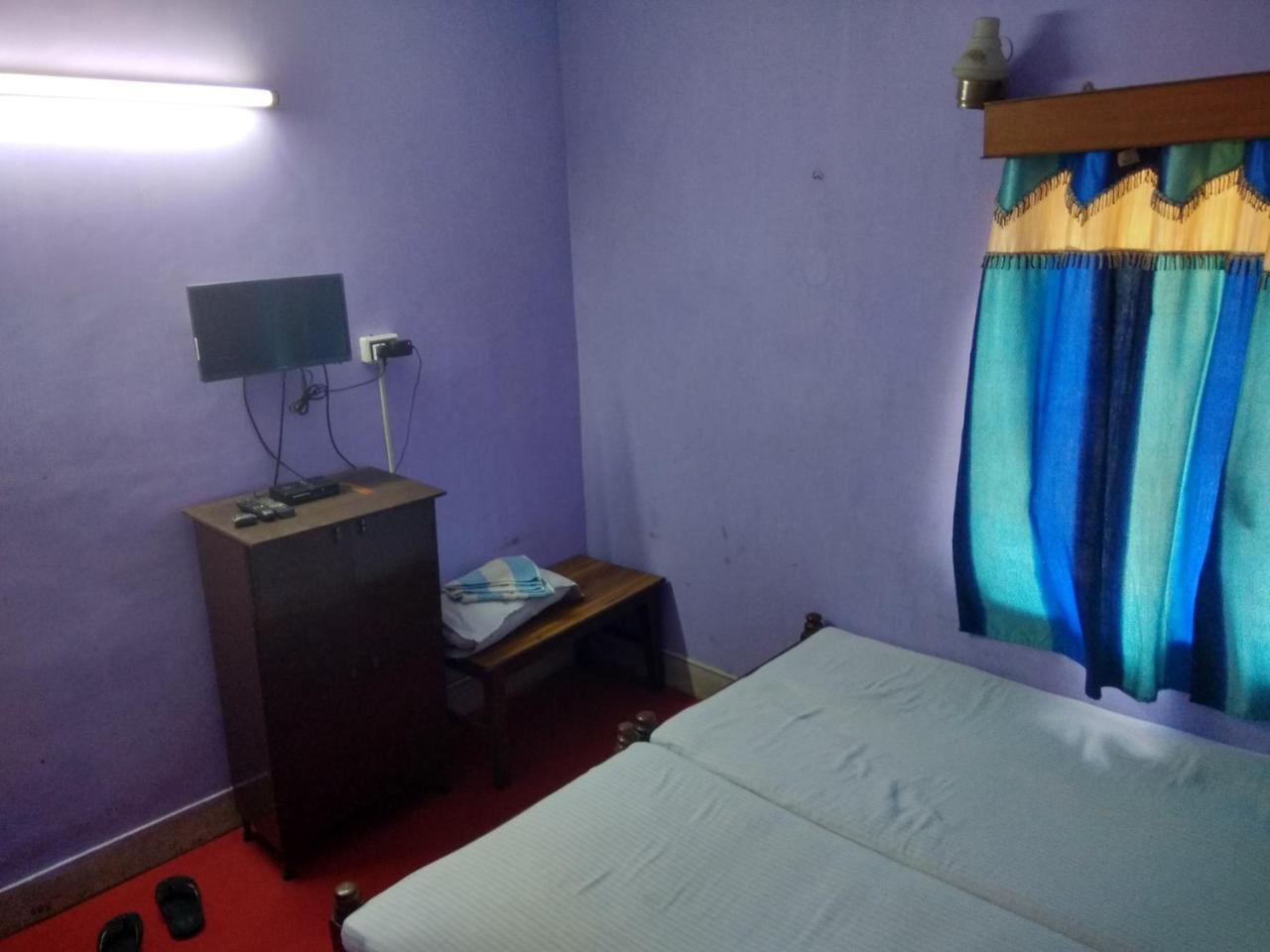 Renu Guest House Kolkata Exterior photo